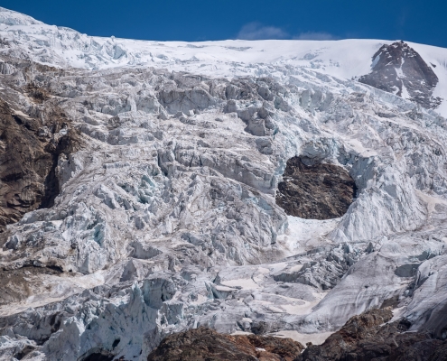 Zoom sulla serraccata del ghiacciaio del Lys