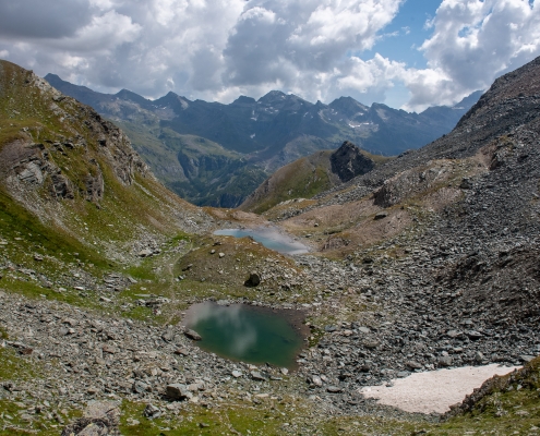 Dal passo di Rothorn, i due laghi di Salero