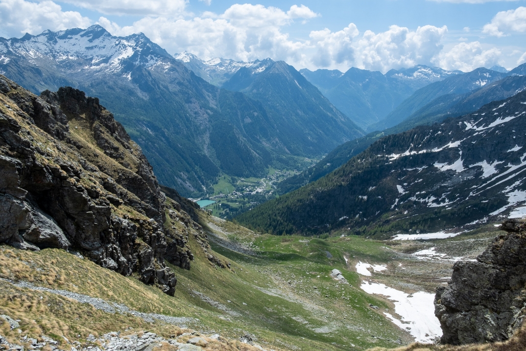 From the Bocchetta Pass, looking toward the Gruebe Alp.