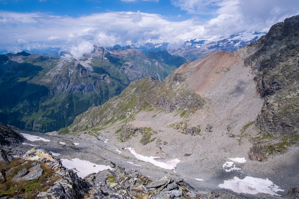 Da Punta di Rissuolo, la vista sul vallone di Ciampono