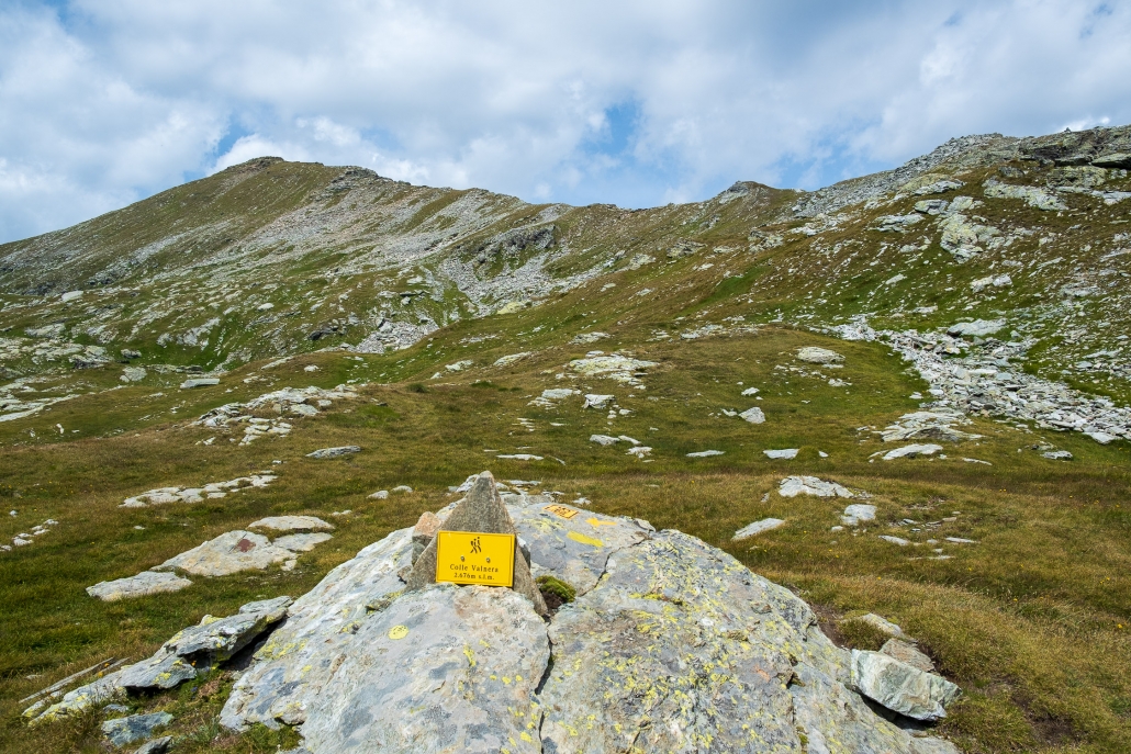 Valnera Pass, 2676m, and the ridge towards Punta Valfredda, 2941m (August 2021)