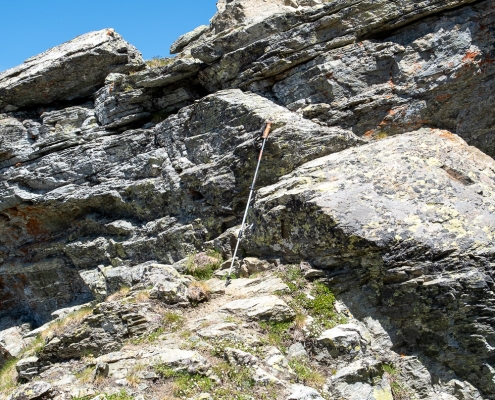 One of the easy climbing sections, the paddle to give the proportions