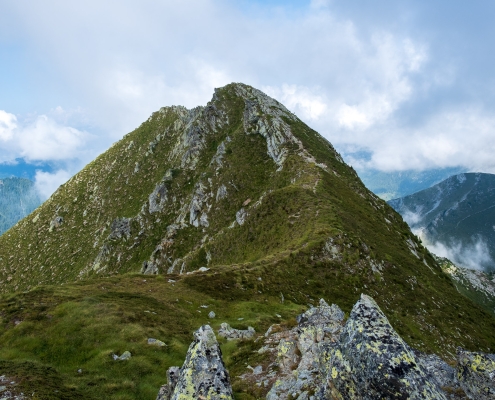 Il monte Rena dal quale si è appena discesi