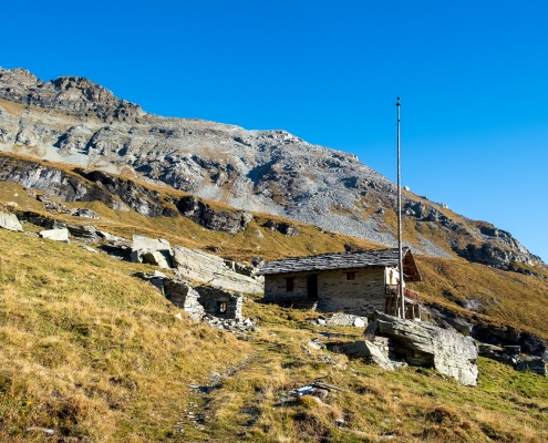 Loasche, 2400m (la scritta dice 2364m)