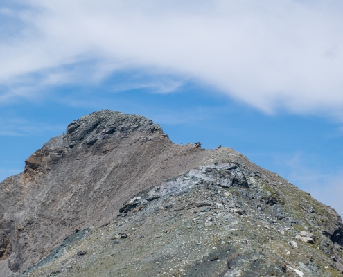 Il percorso che porta in cima al Testa Grigia