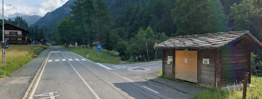 Salendo da Saint Jean, la svolta a destra