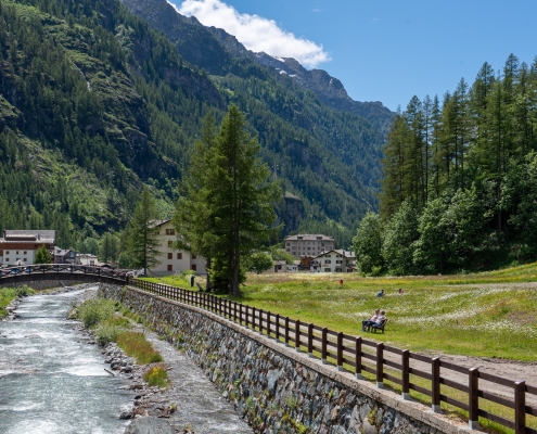 Superata punta Jolanda, si prosegue verso Stafal