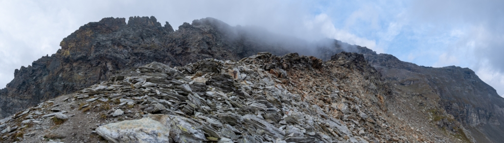 The edge of the gully leading toward the final ridge