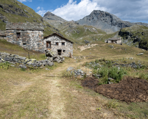 The lodges of Welfsch Gaveno, 2453m