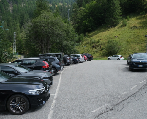 The parking lot at the hydroelectric power plant