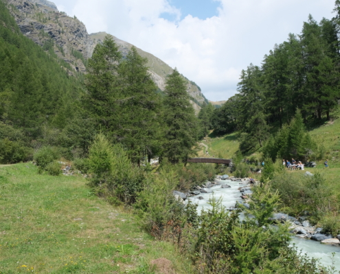 One of the three bridges that allow you to cross to the left side
