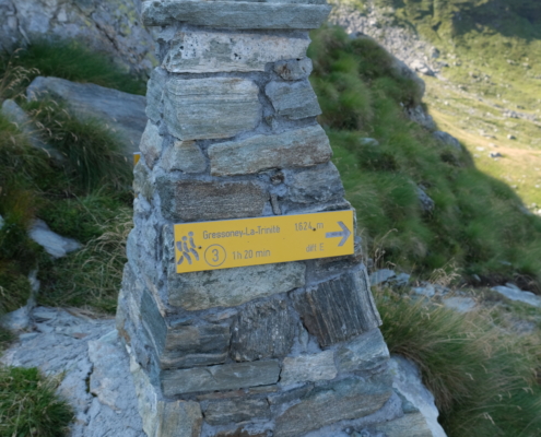 La borne marque à 2 347 m